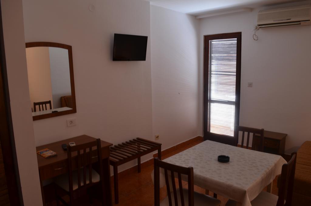 Casablanca Apartments Будва Екстер'єр фото